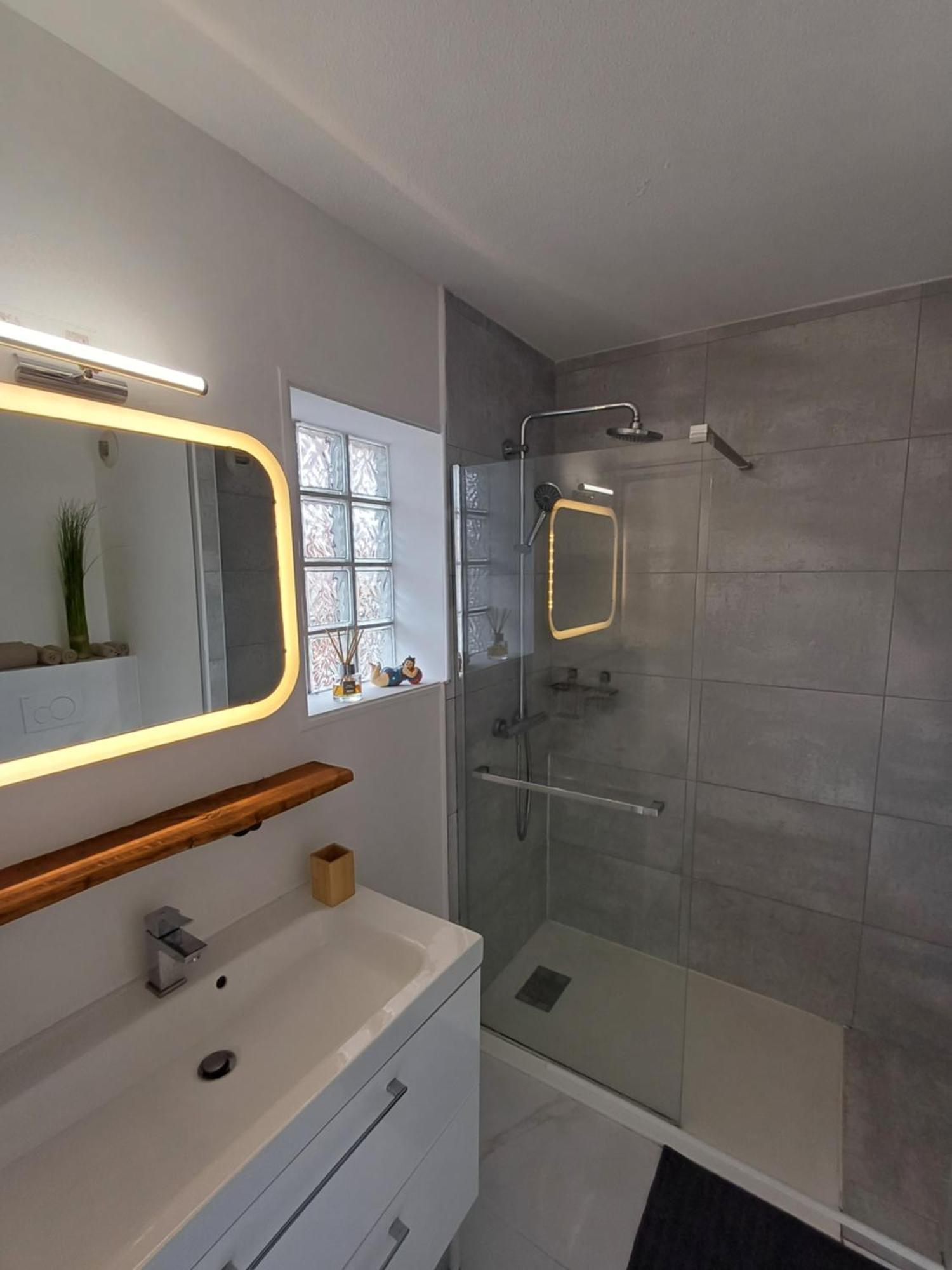 Eden Azur Apart otel Golfe-Juan Oda fotoğraf