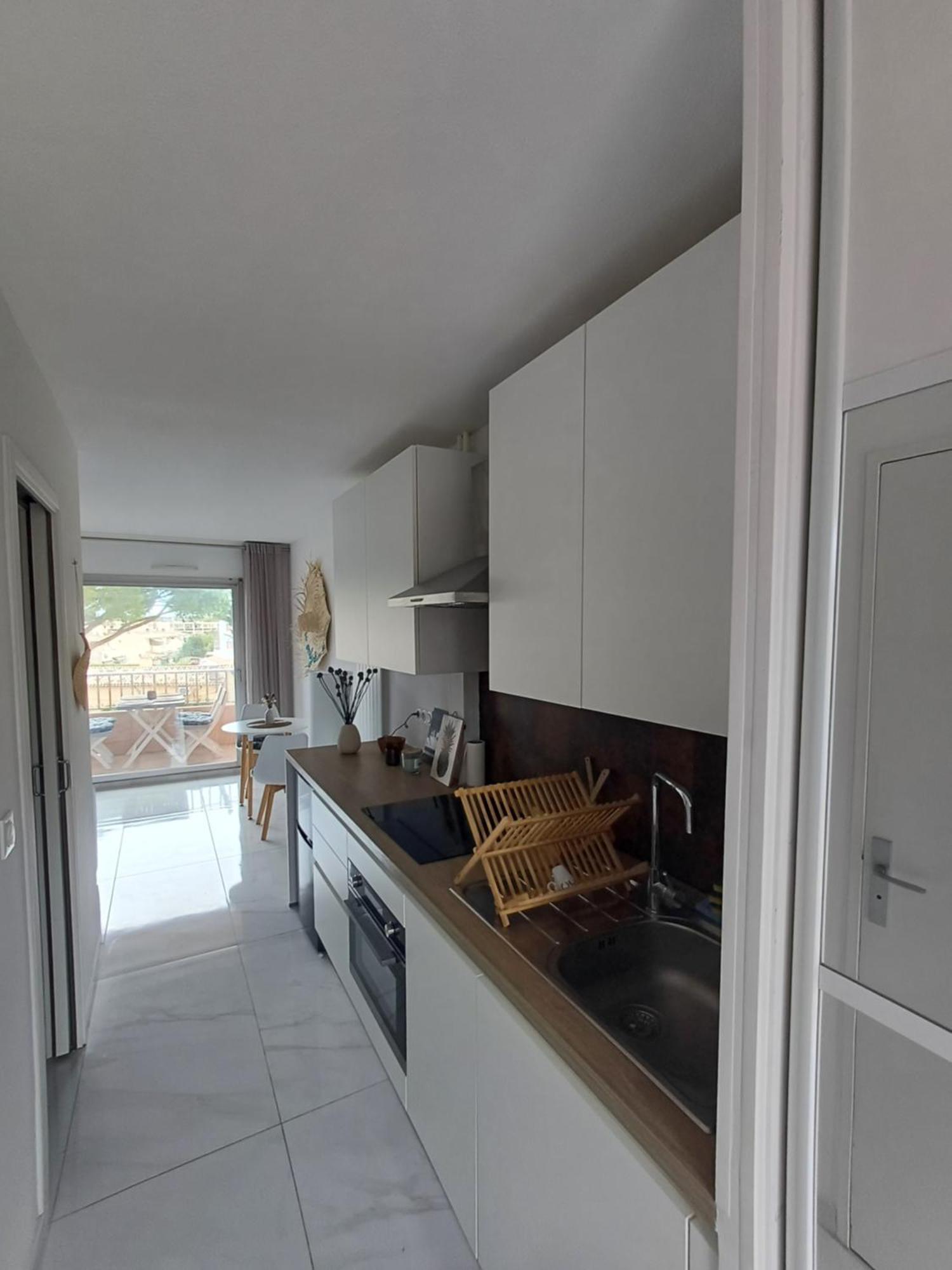 Eden Azur Apart otel Golfe-Juan Oda fotoğraf