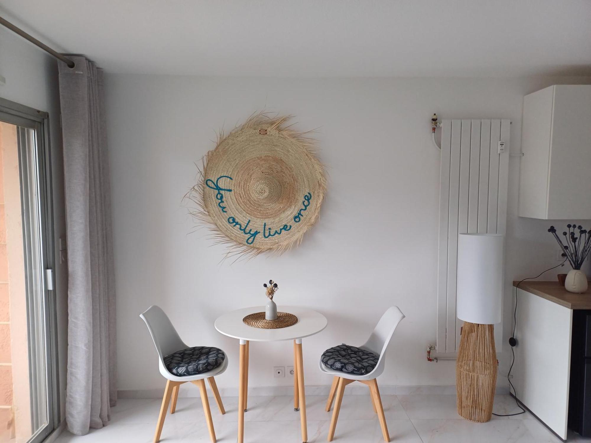Eden Azur Apart otel Golfe-Juan Oda fotoğraf